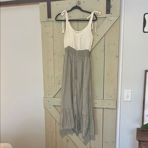 Blu Pepper Asymmetrical White and Green Resort Midi Dress